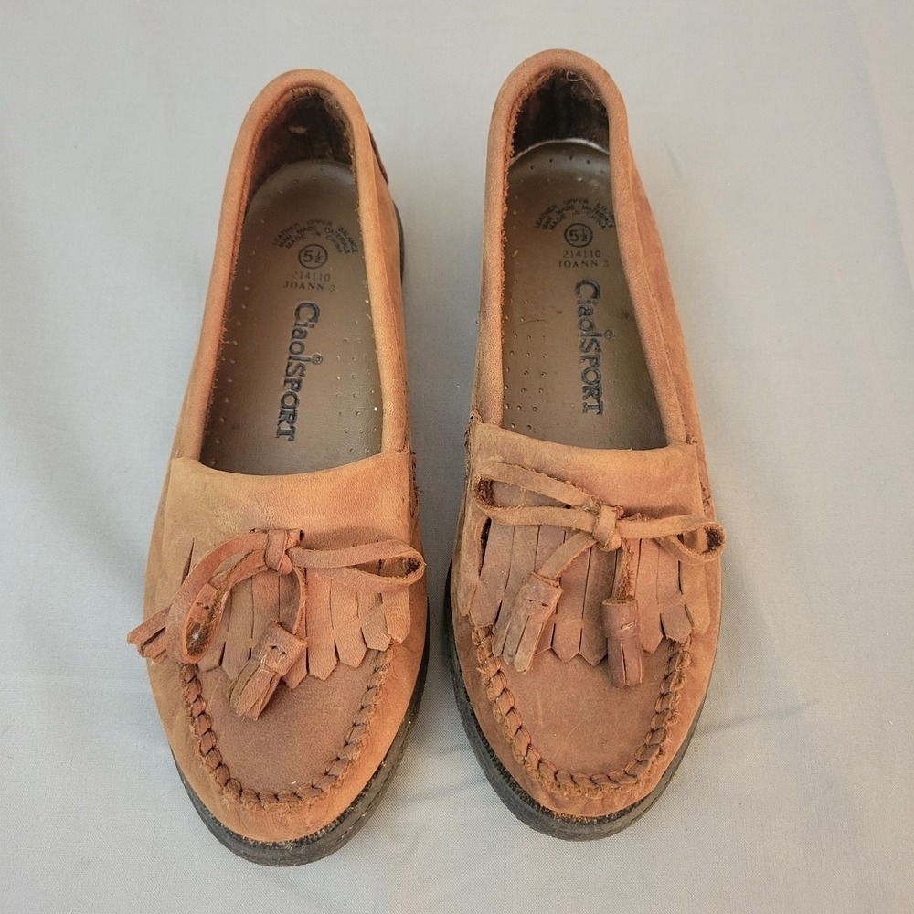 CiaolSPORT moccasins Women's Size 5.5